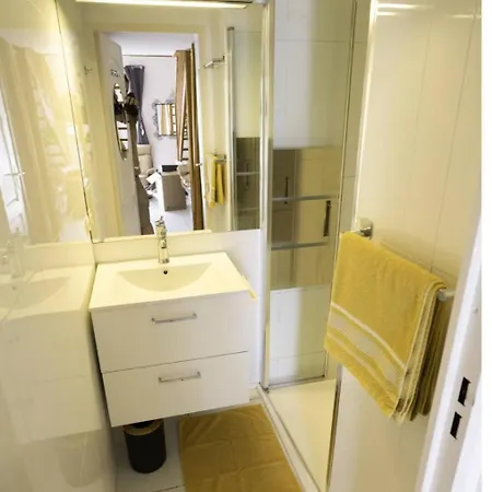 Chbre Pitchounette Domie Homestay szállás